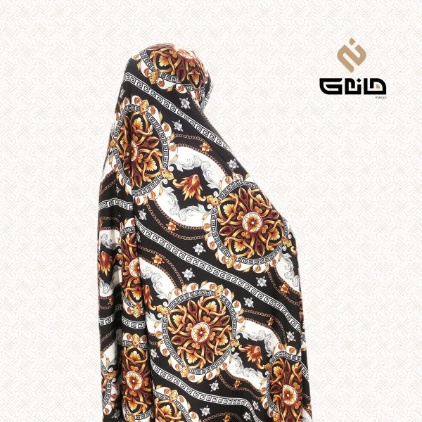 قواره چادر رنگی زمینه مشکی سفید